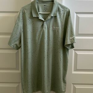 New without tags Nike Golf Shirt XXL